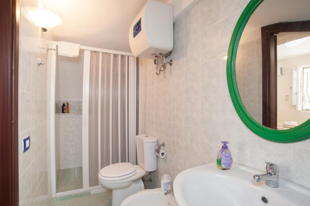 Profumo Di Zagara Bed & Breakfast เลนตีนิ ภายนอก รูปภาพ