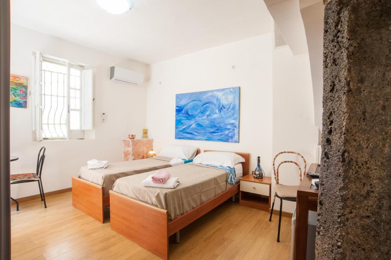 Profumo Di Zagara Bed & Breakfast เลนตีนิ ภายนอก รูปภาพ